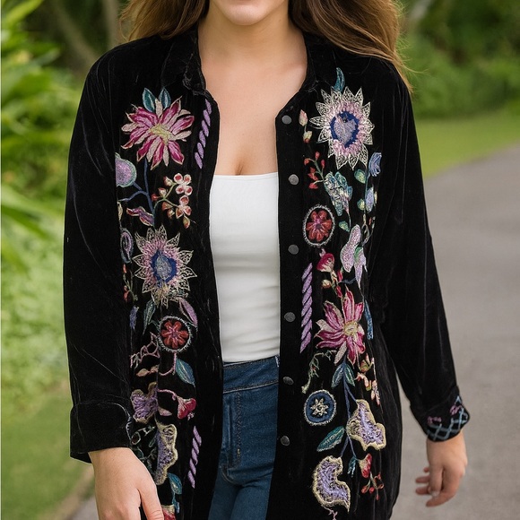 Johnny Was heavily embroidered Pacifica velvet blouse/jacket NWT - Picture 13 of 16